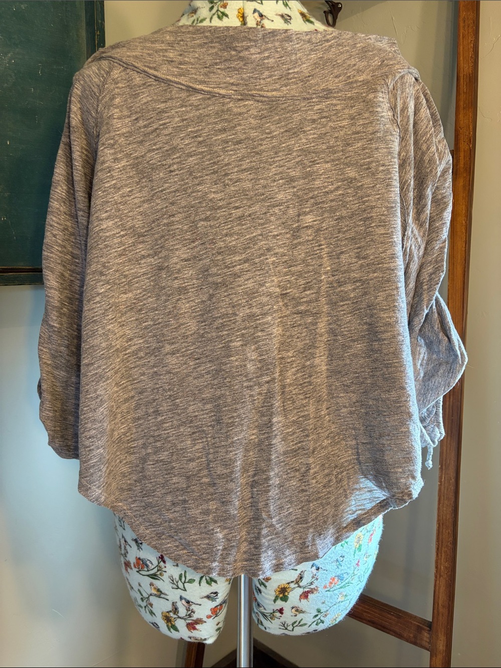We The Free Heather Gray Roll-Tab Sleeve Pullover - Picture 4 of 6